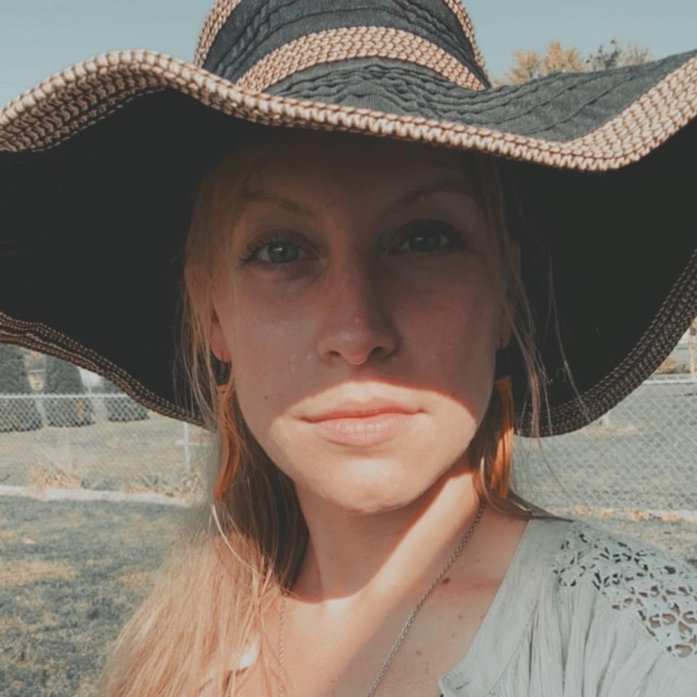 Meet your Posher, Amber